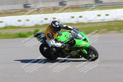 media/Jan-20-2023-Fastrack Riders (Fri) [[f2ad32aba3]]/Level 1/session 3 turn 9/